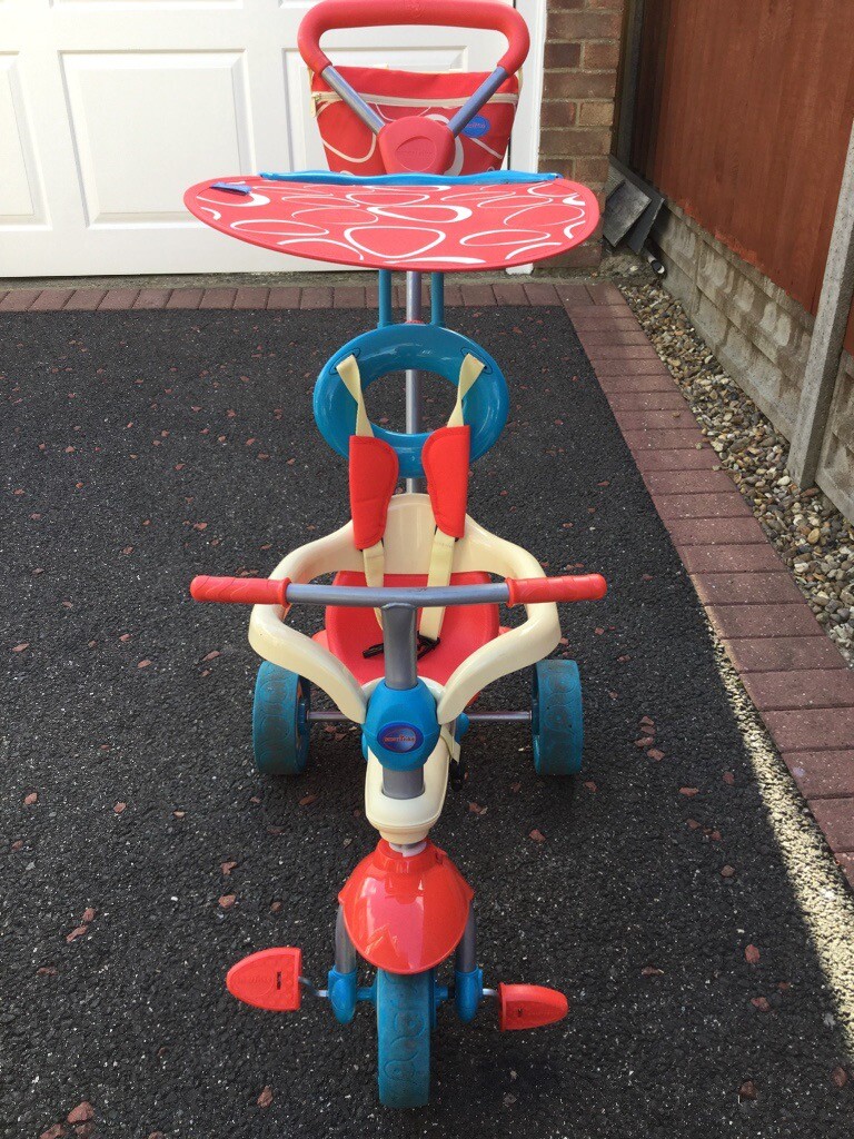 smart trike blue and red